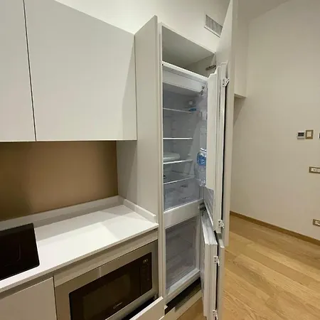 Piazza Colombo Apartment