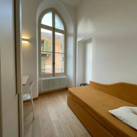 Piazza Colombo Apartmán *